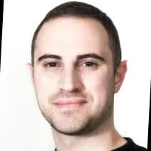 Portrait of Edoardo Camilli CEO of Horizon Intelligence, happy client of Csaba Hazi